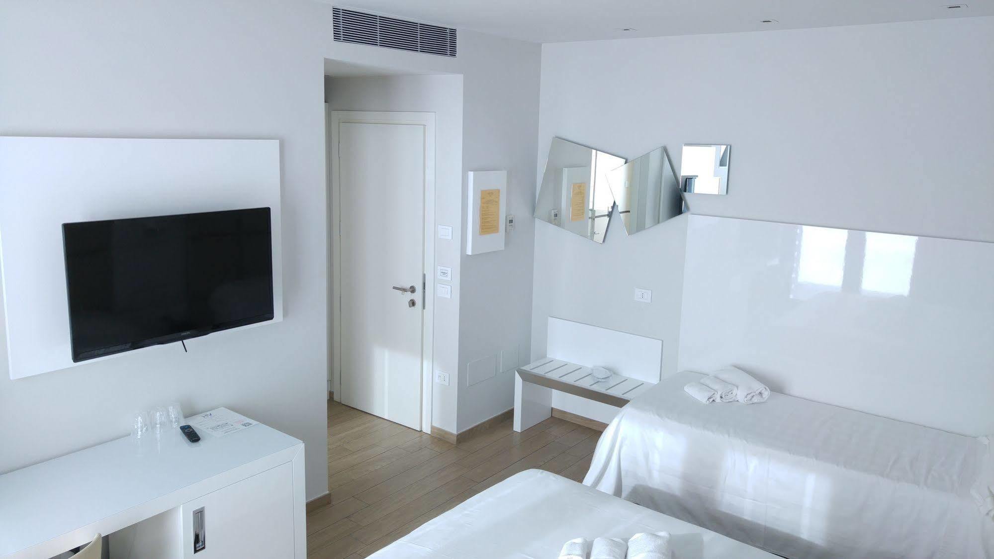 Hotel Al Veliero Pontevico Екстериор снимка